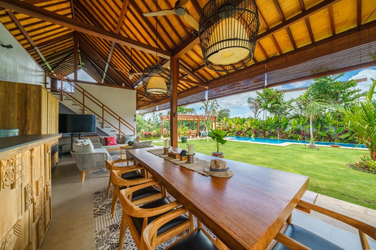 Villa Beauvida - Cozy 4- Bedroom Villa In Canggu With 18M Pool Dalung  Exterior photo