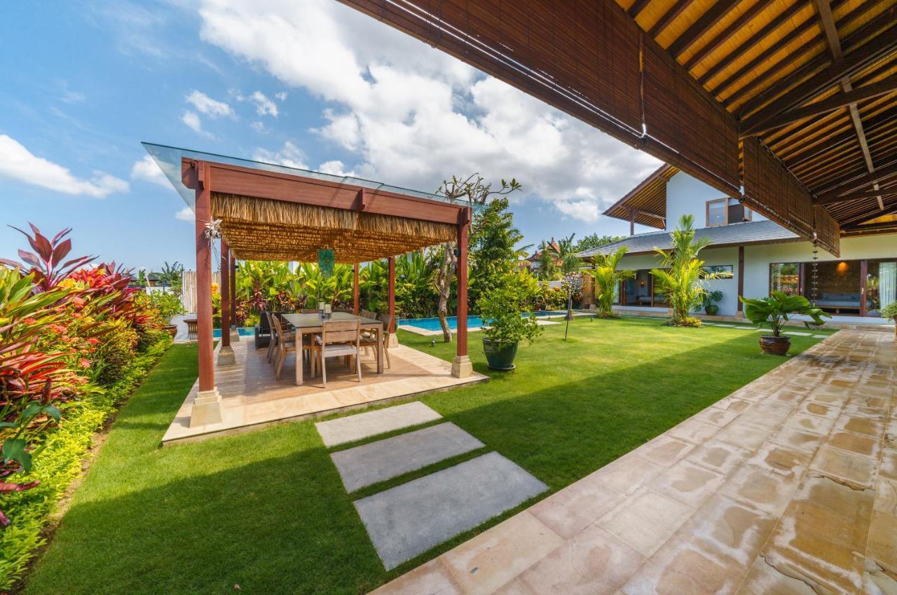 Villa Beauvida - Cozy 4- Bedroom Villa In Canggu With 18M Pool Dalung  Exterior photo