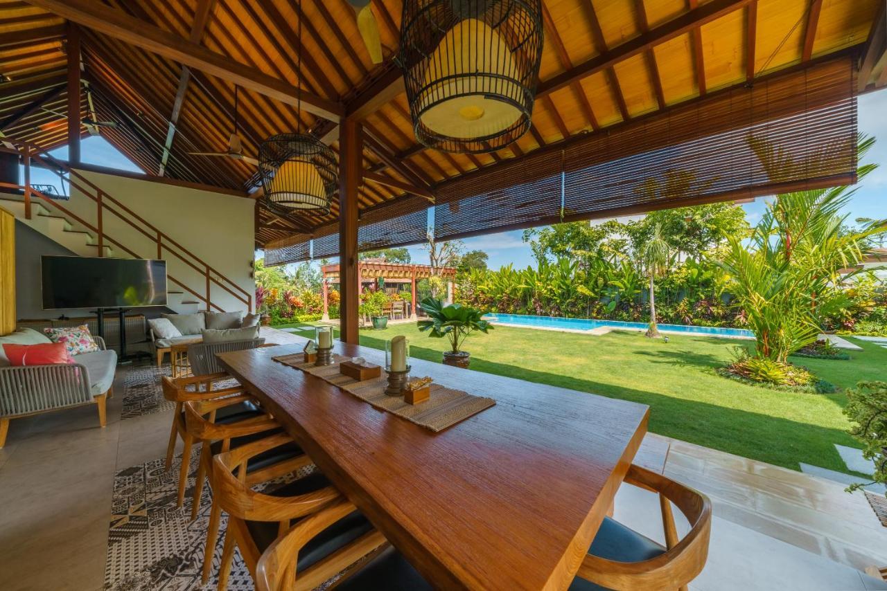 Villa Beauvida - Cozy 4- Bedroom Villa In Canggu With 18M Pool Dalung  Exterior photo